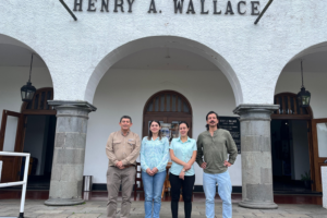 Reunión con PROCOMER en campus del CATIE en Turrialba.