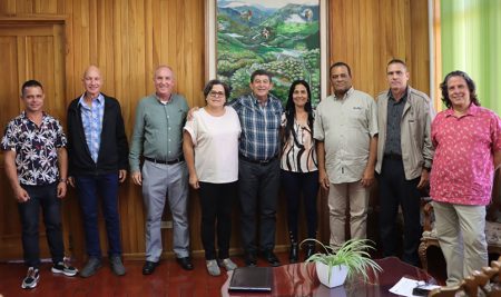 Especialistas del proyecto CIENPINOS de Cuba realizan misión de trabajo en Costa Rica